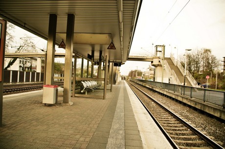 bahnhof