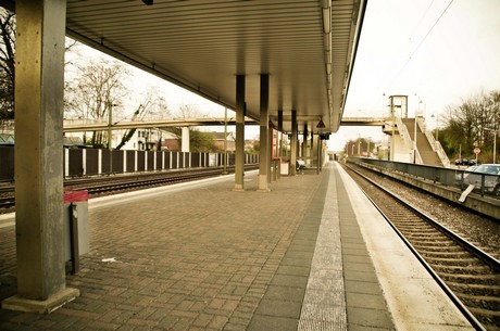 bahnhof