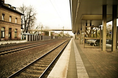 bahnhof