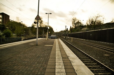 bahnhof