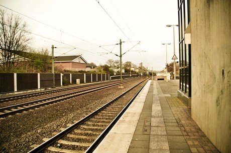 bahnhof