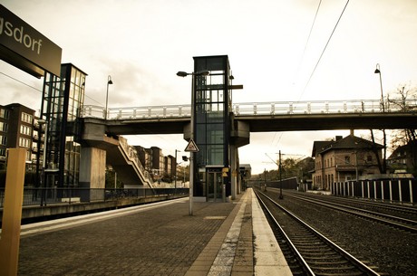 bahnhof