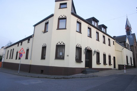 kleinkoenigsdorf