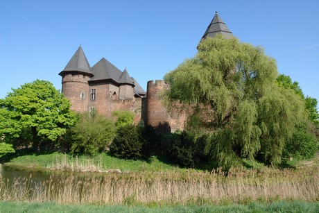 schloss-linn