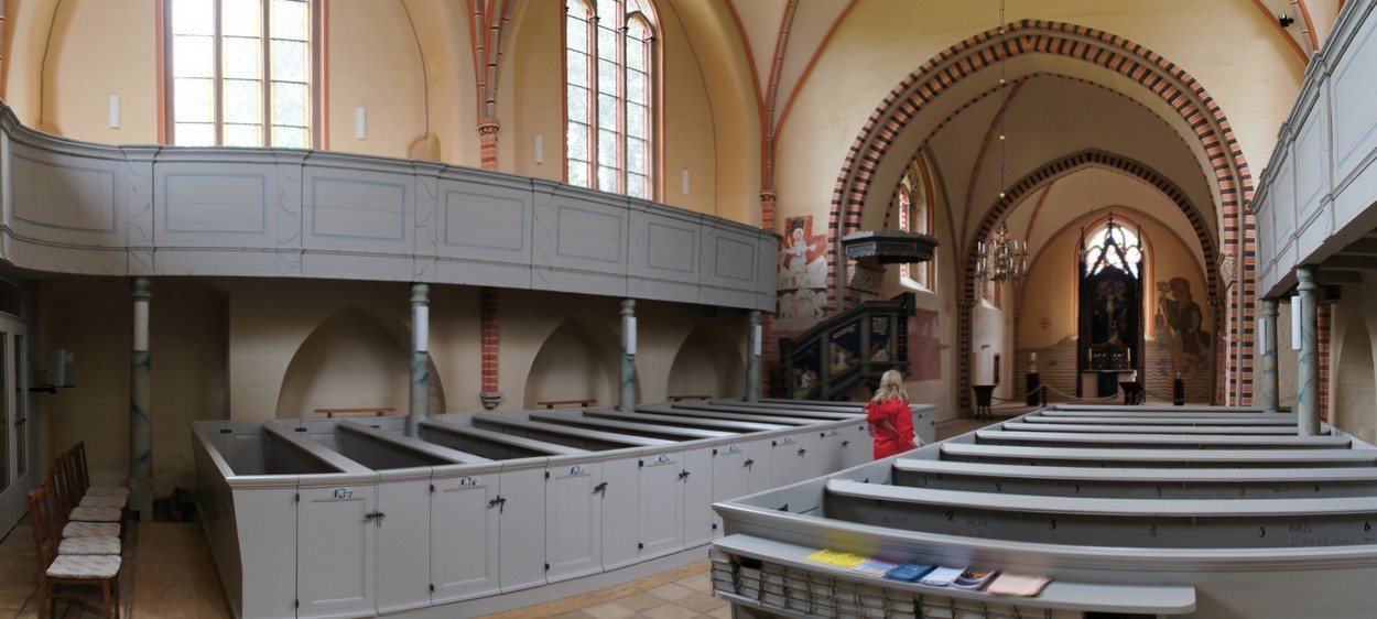 Kröpelin Kirche