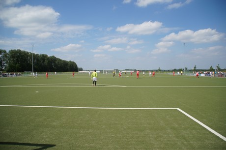 benefiz-fussballspiel