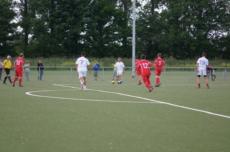 benefiz-fussballspiel