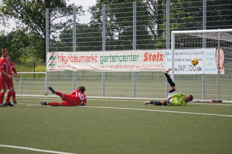 benefiz-fussballspiel