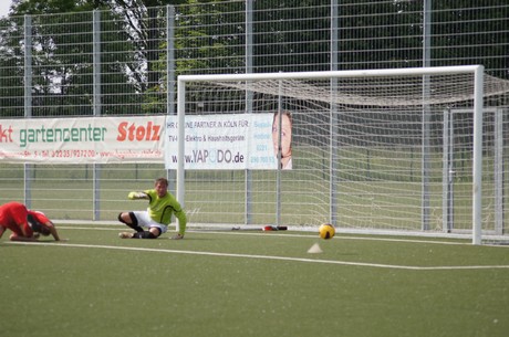 benefiz-fussballspiel