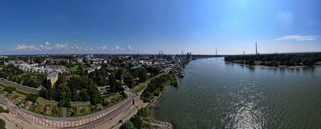 Leverkusen