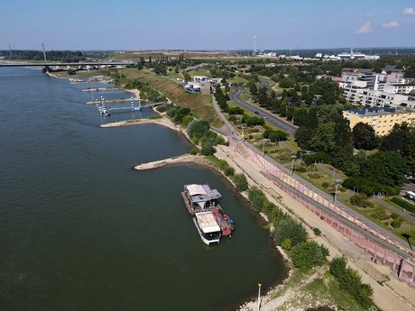 Leverkusen