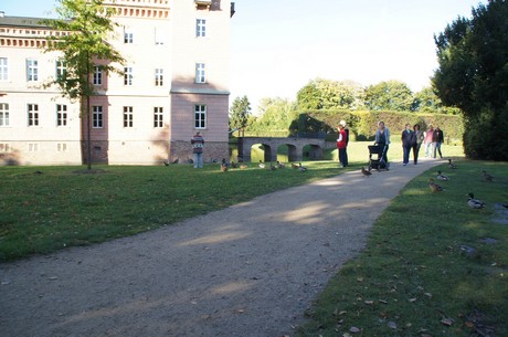schloss-Gracht