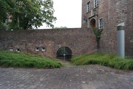 moers
