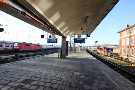 bahnhof