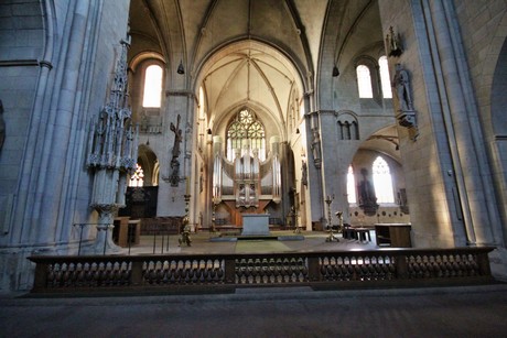 dom