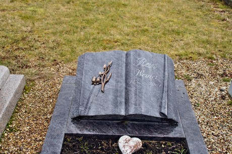 noervenich-friedhof