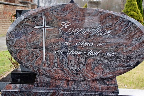 noervenich-friedhof