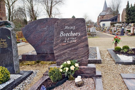 noervenich-friedhof