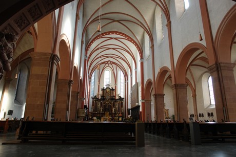 sankt-salvator-basilika