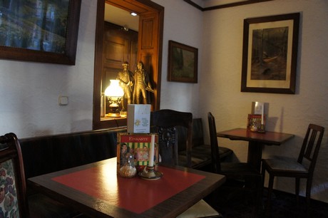 cafe-roland