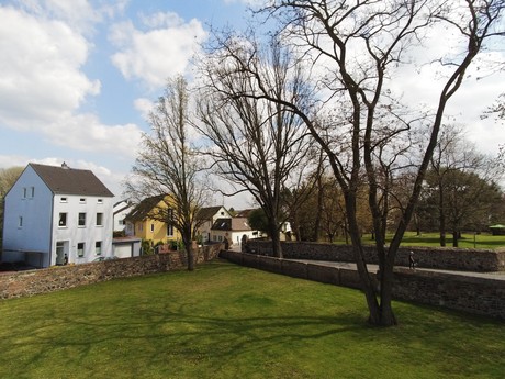 Schwarzrheindorf