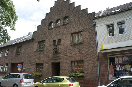 stommeln
