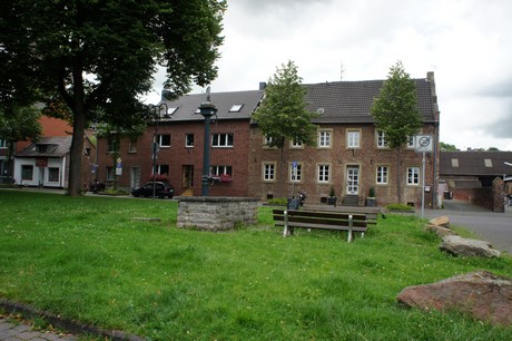 stommeln