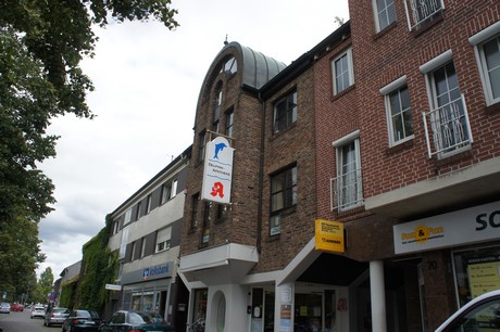 stommeln