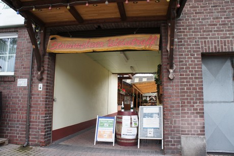 stommeln