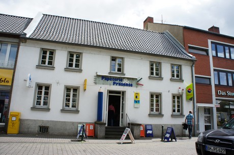 stommeln