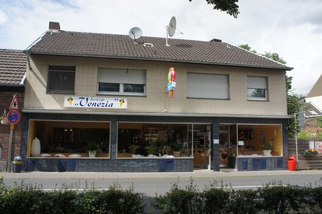 stommeln