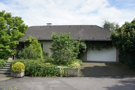 stommeln