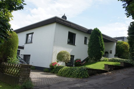 stommeln
