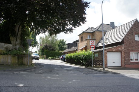 stommeln