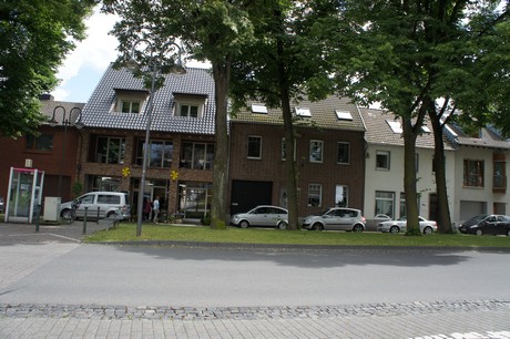 stommeln