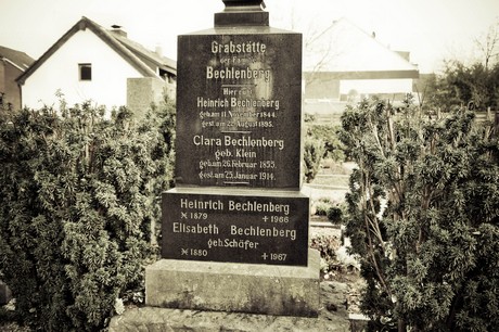 straberg-friedhof
