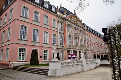 trier