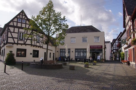 unkel