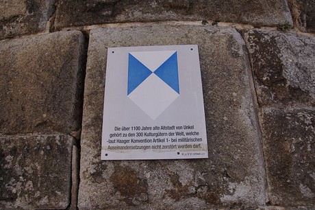 unkel