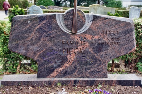 vochem-friedhof