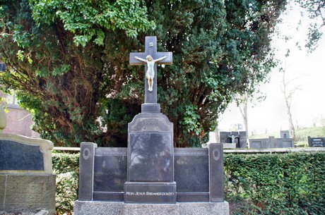 vochem-friedhof