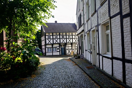 Waltrup