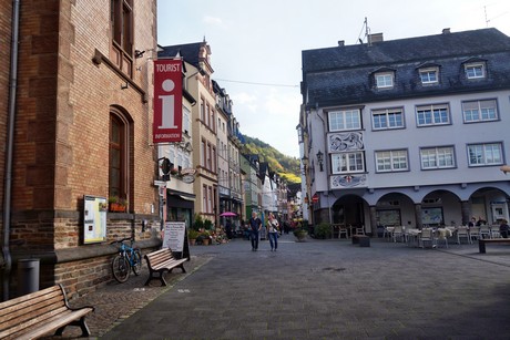 Zell