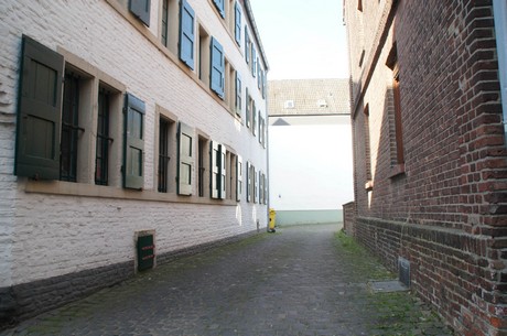 zons