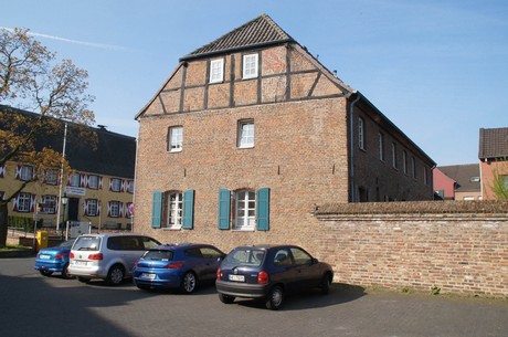 zons