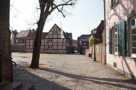 zons