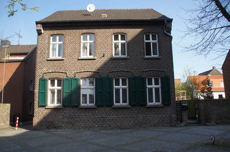 zons