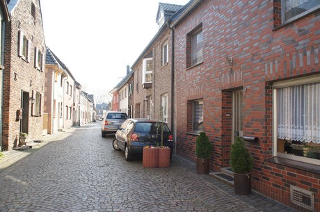 zons