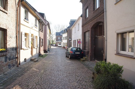 zons