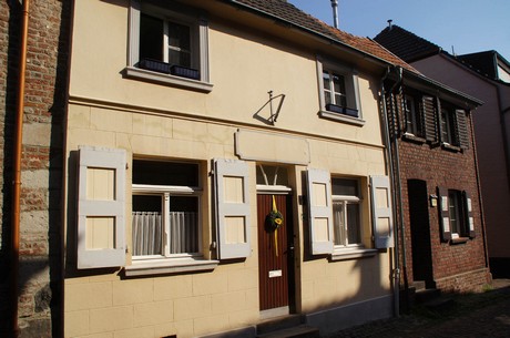 zons